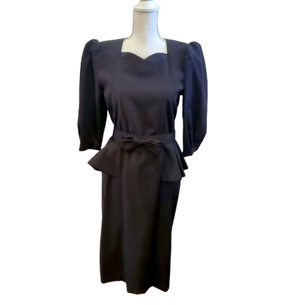 NWT Vintage‎ 80s Black Sz Small Peplum Office Dress Belted Sweetheart Midi LBD
